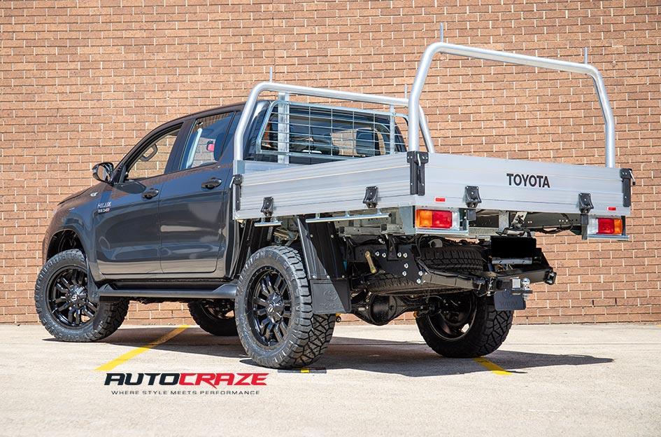 TOYOTA HILUX N80 4WD SLEDGE MATTE BLACK